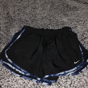 Nike Shorts - NIKE SHORTS! Nike Shorts - NIKE SHORTS!
